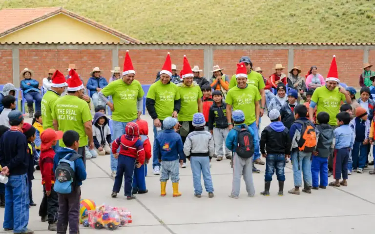 Celebrating Christmas with Tunqui Expeditions