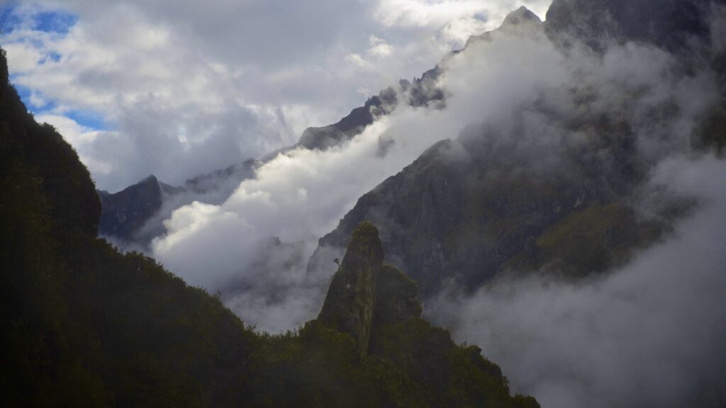 Inca Trail in October: Pros, Cons & Tips for Hikers