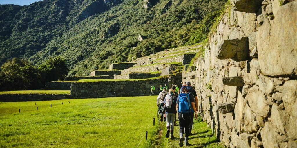4-Day Luxury Inca Trail Tour Adventure to Machu Picchu with Private Guided Tours