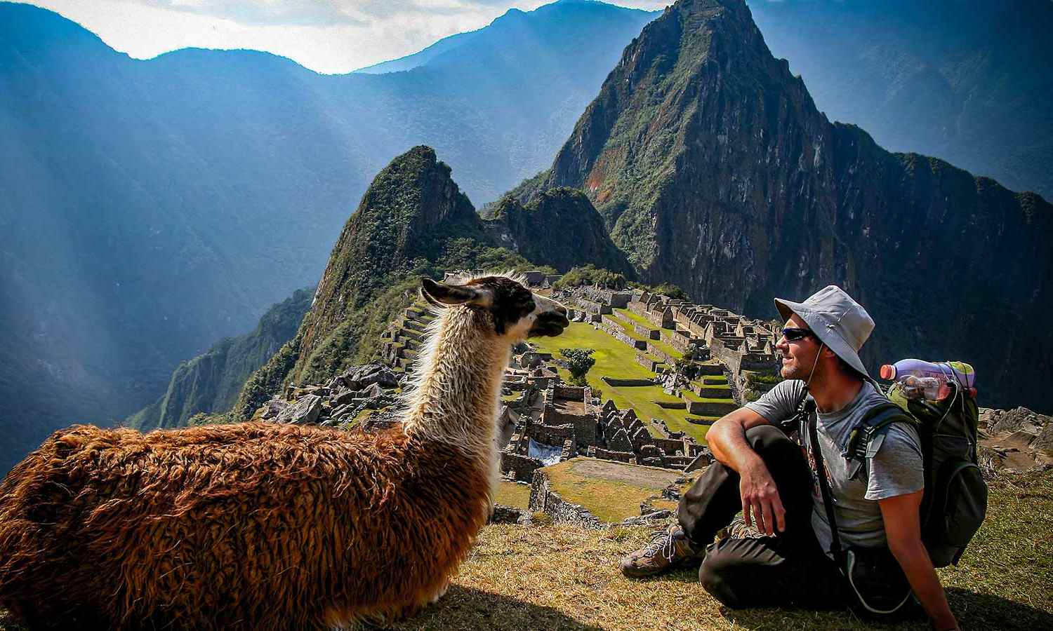 Tour de 2 Días con Noche en Machu Picchu