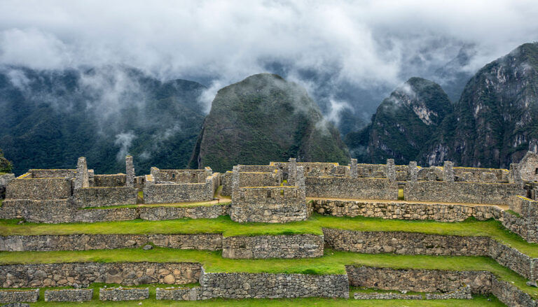 Las Diferencias de la Montaña Machu Picchu y Huayna Picchu
