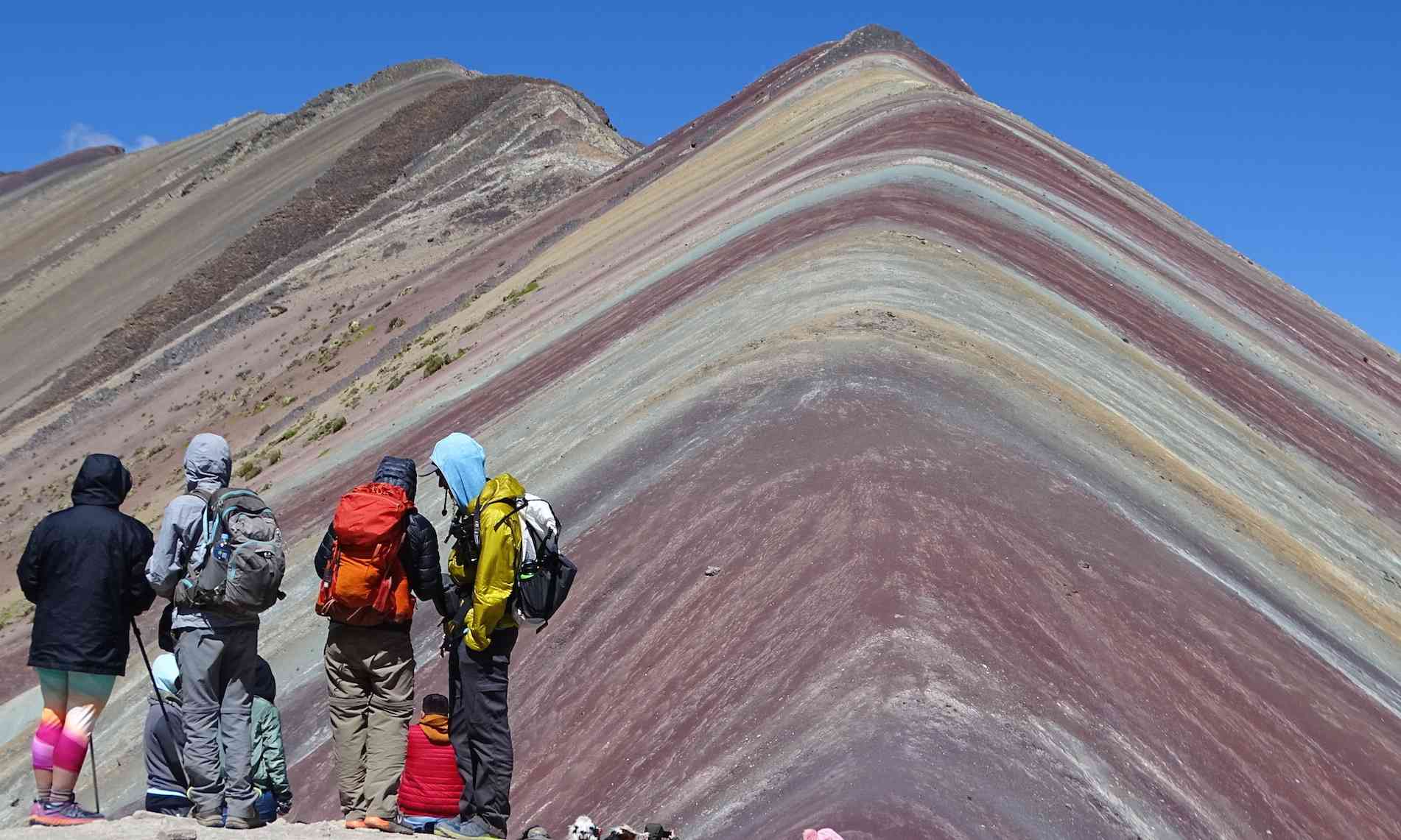 Rainbow Mountain & Red Valley