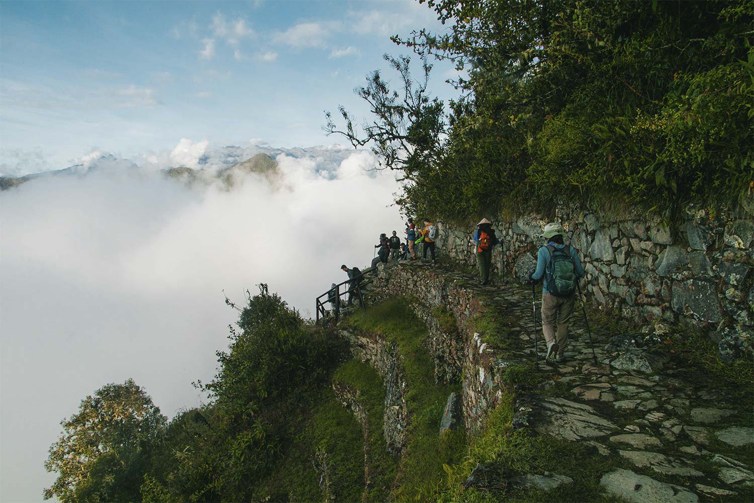 Short Inca trail with Hotel 2 days